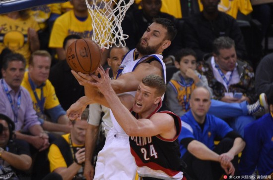 俱乐部中的 俱乐部中的