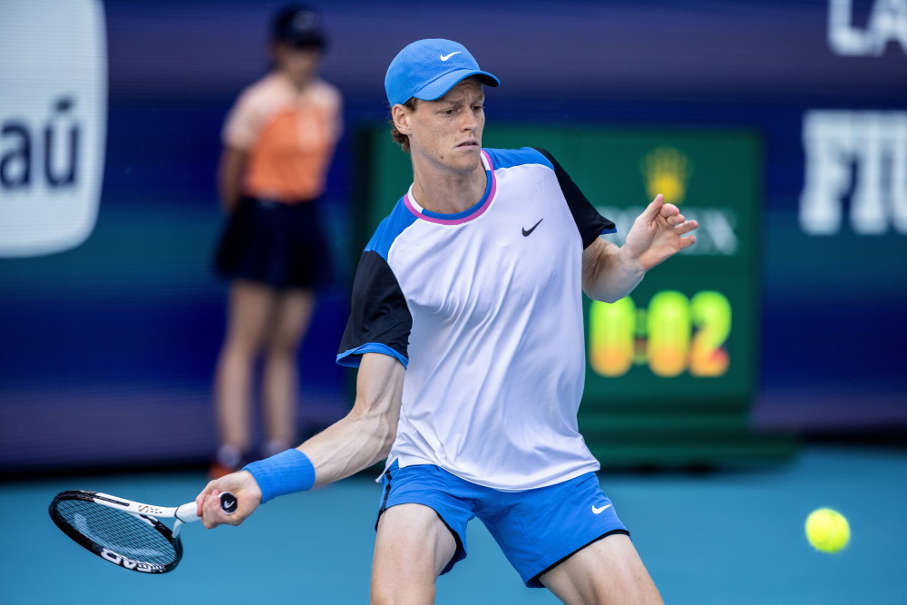 他的名字浮 他的名字浮