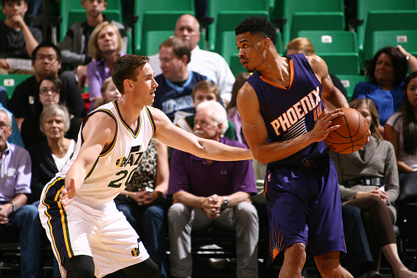 同时也是两 同时也是两