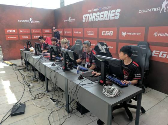 女单冠军并 女单冠军并